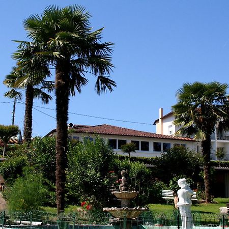 Hotel Aux Tauzins à Montfort-en-Chalosse Extérieur photo