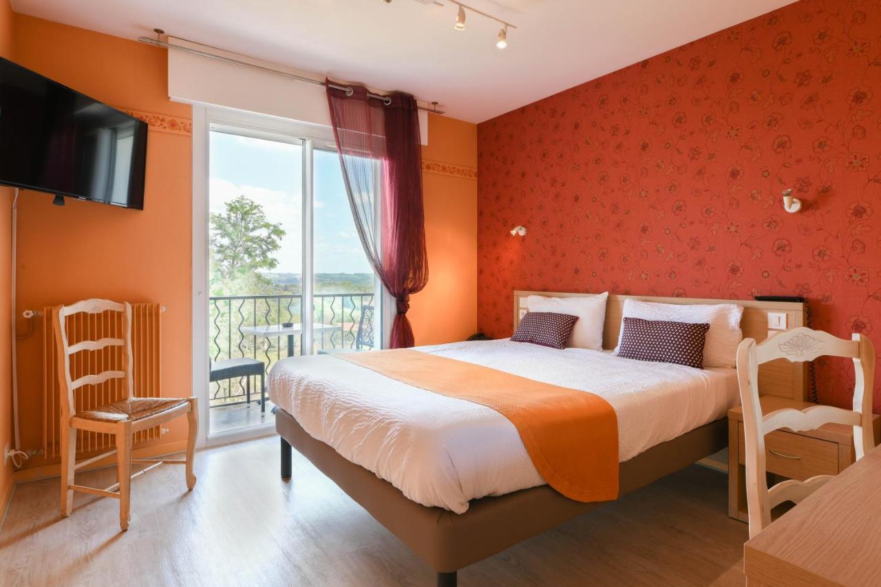 Hotel Aux Tauzins à Montfort-en-Chalosse Extérieur photo