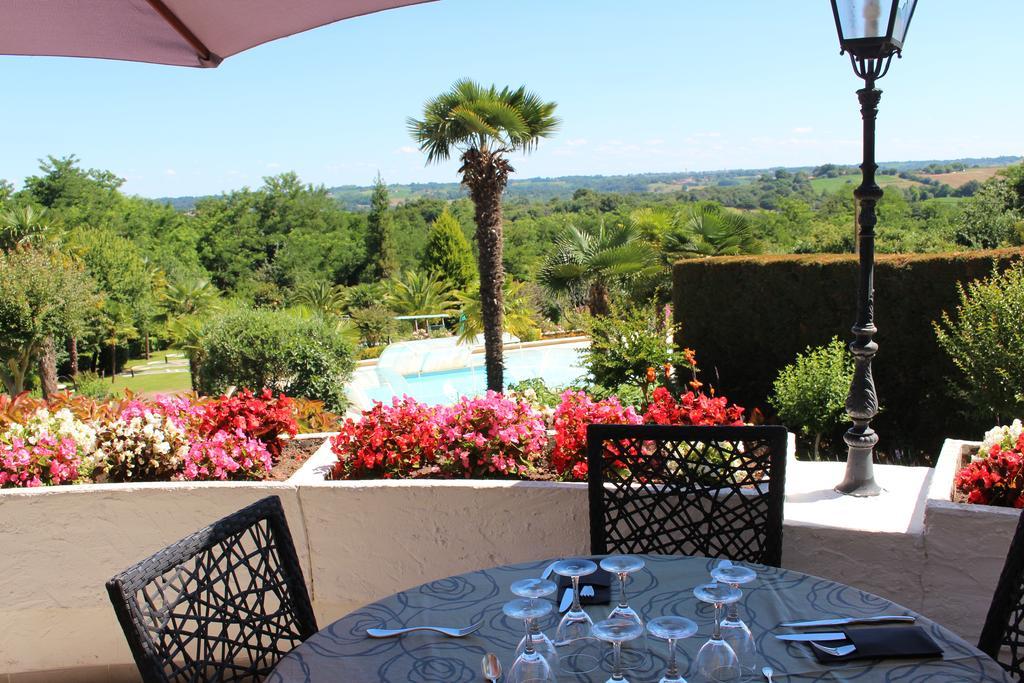 Hotel Aux Tauzins à Montfort-en-Chalosse Extérieur photo